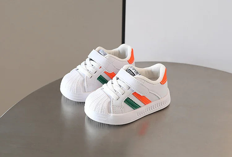 New Baby Shoes Spring Autumn Soft Soled Toddler Shoes Boys Sports Shoes Boys New White Shoes For Girls Breathable Non-slip