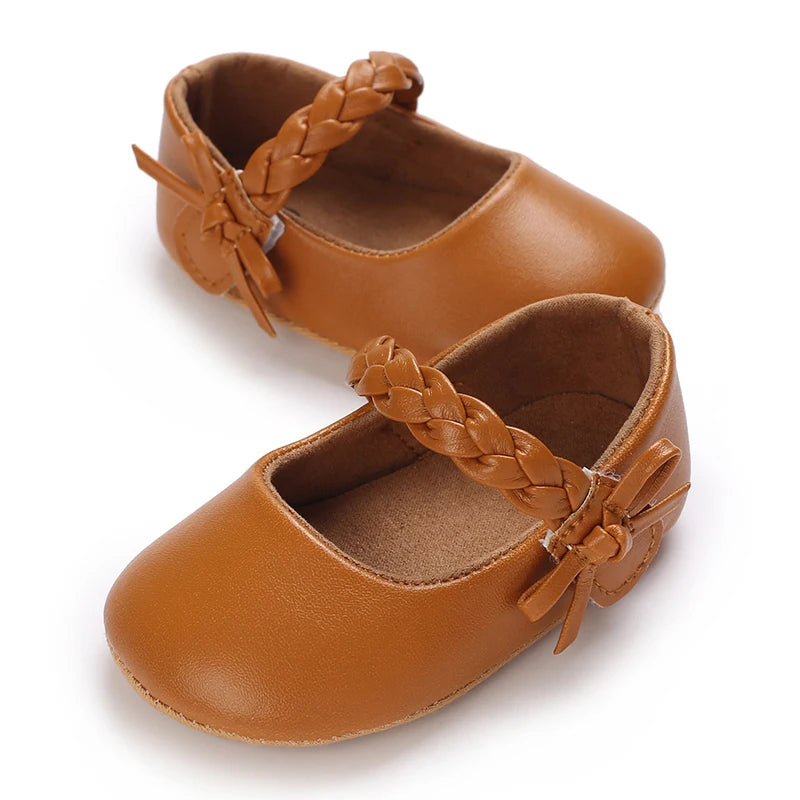 Cute White Lace Baby Girl Princess shoes  Baby Moccasins Moccs Shoes Bow Fringe Rubber Soled Non-slip Footwear Crib Shoes
