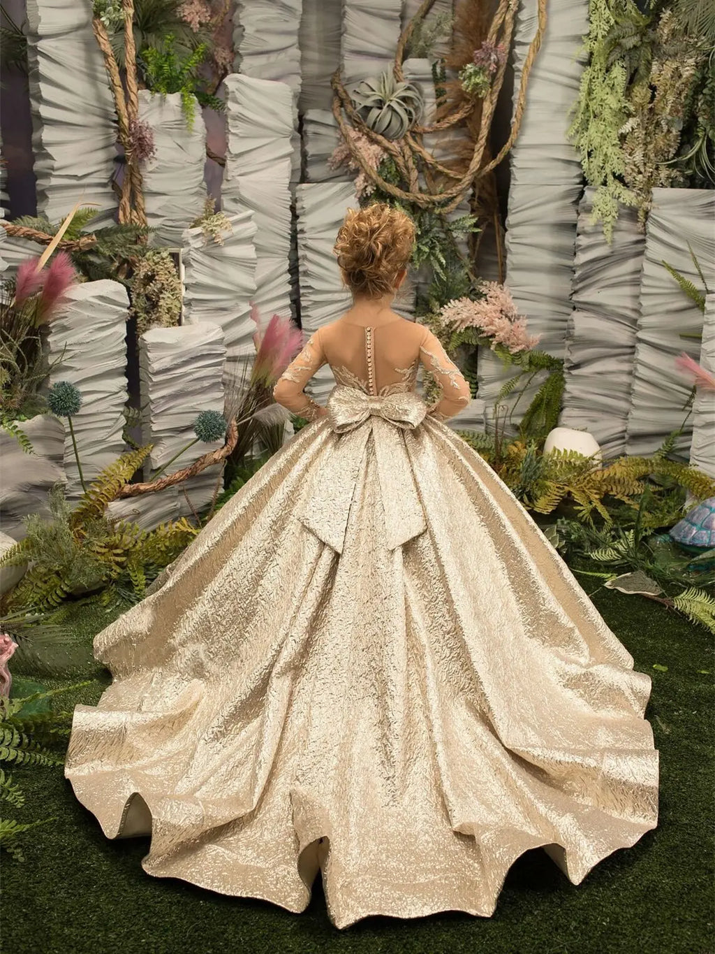 girl dress