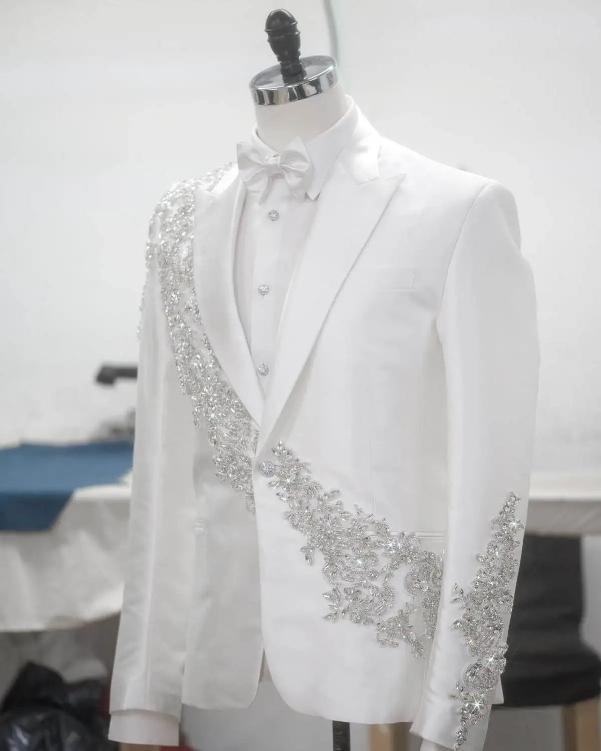 NEW Modern Men's Suits