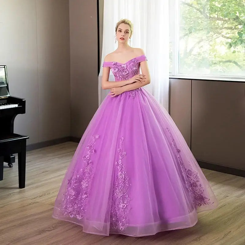 Quinceanera Dresses Elegant Boat Neck Luxury Lace Embroidery Vestidos De 15 Anos Party Prom Vintage Quinceanera Gown Customized
