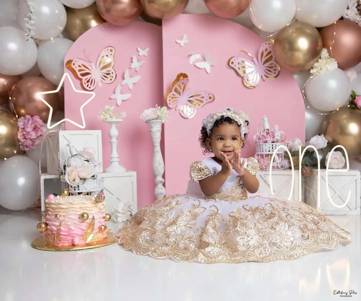 Ball Gown Flower Girl Dresses Photo Shoot Pearls Kid Birthday Party Gowns with Gold Appliqued Children Wedding Guest Dresses