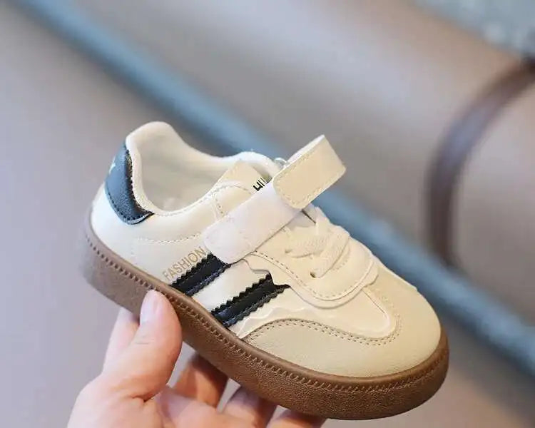 Spring Autumn Kids Sport Training Shoes Children Moral Training Fashion Sneakers Boys Girls Soft Soled Casual Shoes Skate Shoes