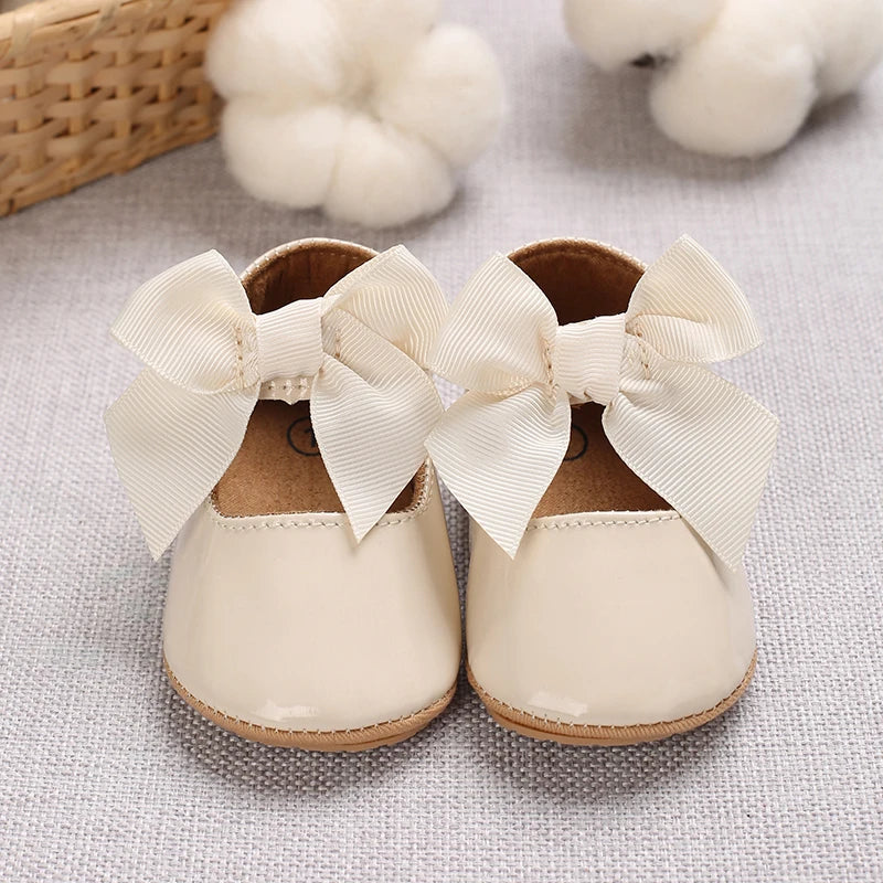 Cute White Lace Baby Girl Princess shoes  Baby Moccasins Moccs Shoes Bow Fringe Rubber Soled Non-slip Footwear Crib Shoes