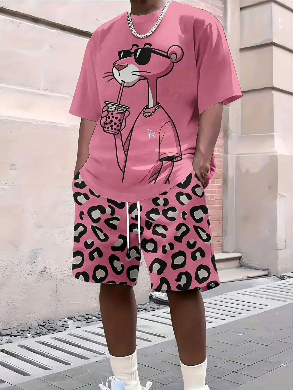 Men's suit T-shirt is stylish and SHORT
