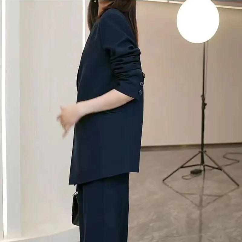 Women's  casual suit