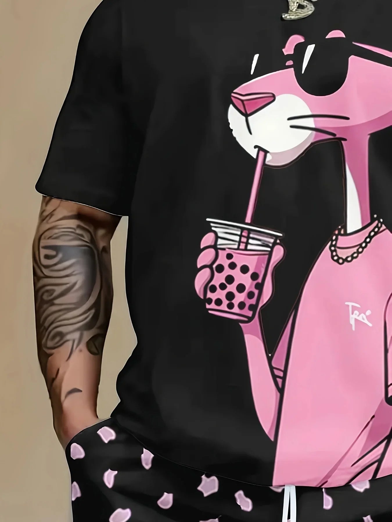 Men's suit T-shirt is stylish and SHORT