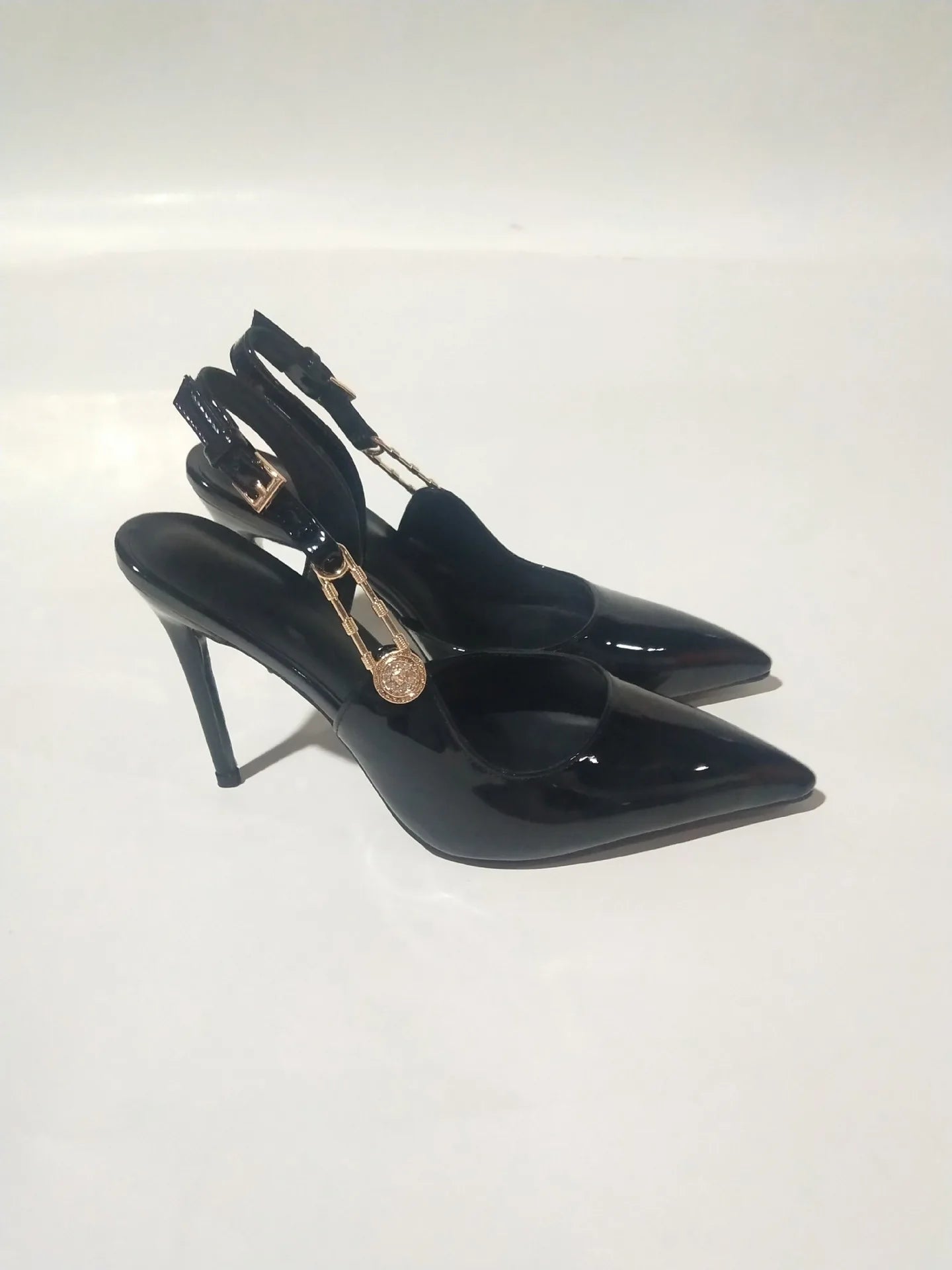 2025Women's Sexy Silk Rhinestone Pumps Belt Buckle Back Hollow Pointed Toe Thin Heel Sandals Pumps Female High Heels Party Shoes