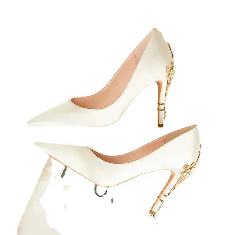 Women's Metal Flowers Stiletto High-heel Shoes Female  Light Luxury Sexy Fashion Wedding Shoes Pointed Toe Satin Single Shoes