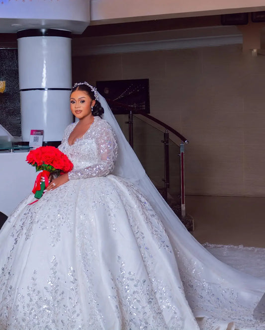 Customized Luxury Plus Size Ball Gowns Lace Sequined Wedding Dress Long Sleeve Bridal Dress Beaded vestidos de novia 2025