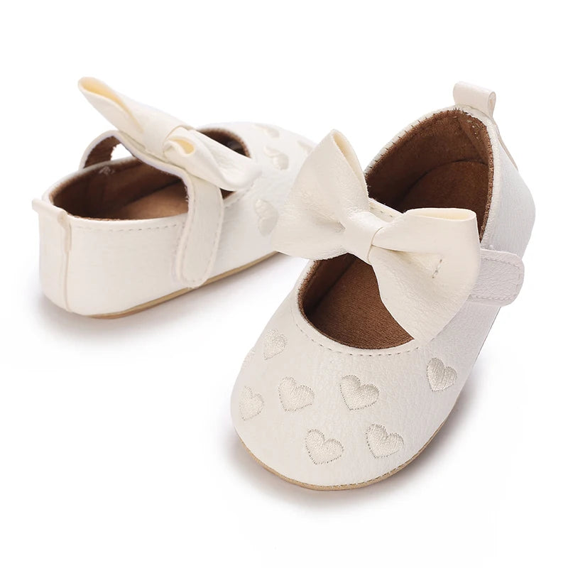 Cute White Lace Baby Girl Princess shoes  Baby Moccasins Moccs Shoes Bow Fringe Rubber Soled Non-slip Footwear Crib Shoes