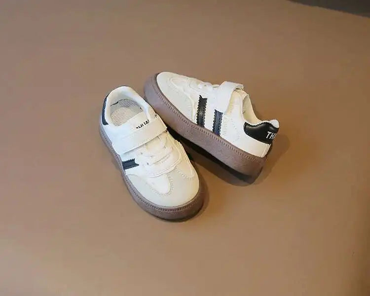Spring Autumn Kids Sport Training Shoes Children Moral Training Fashion Sneakers Boys Girls Soft Soled Casual Shoes Skate Shoes