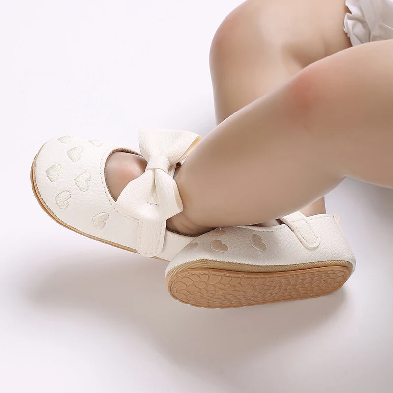 Cute White Lace Baby Girl Princess shoes  Baby Moccasins Moccs Shoes Bow Fringe Rubber Soled Non-slip Footwear Crib Shoes