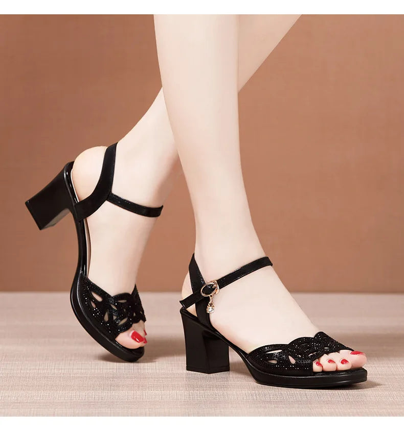 Small Size 32-43 Elegant Rhinestone Black Office Work Mom Shoes Women's Platform Sandals 2025 Summer Med Block Heels Sandals