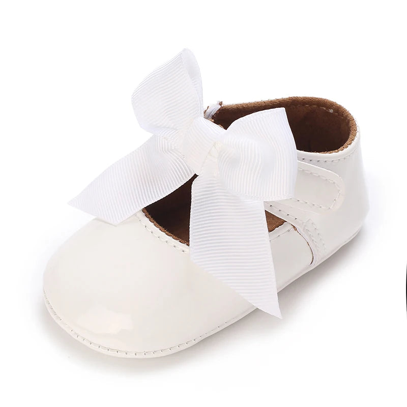 Cute White Lace Baby Girl Princess shoes  Baby Moccasins Moccs Shoes Bow Fringe Rubber Soled Non-slip Footwear Crib Shoes