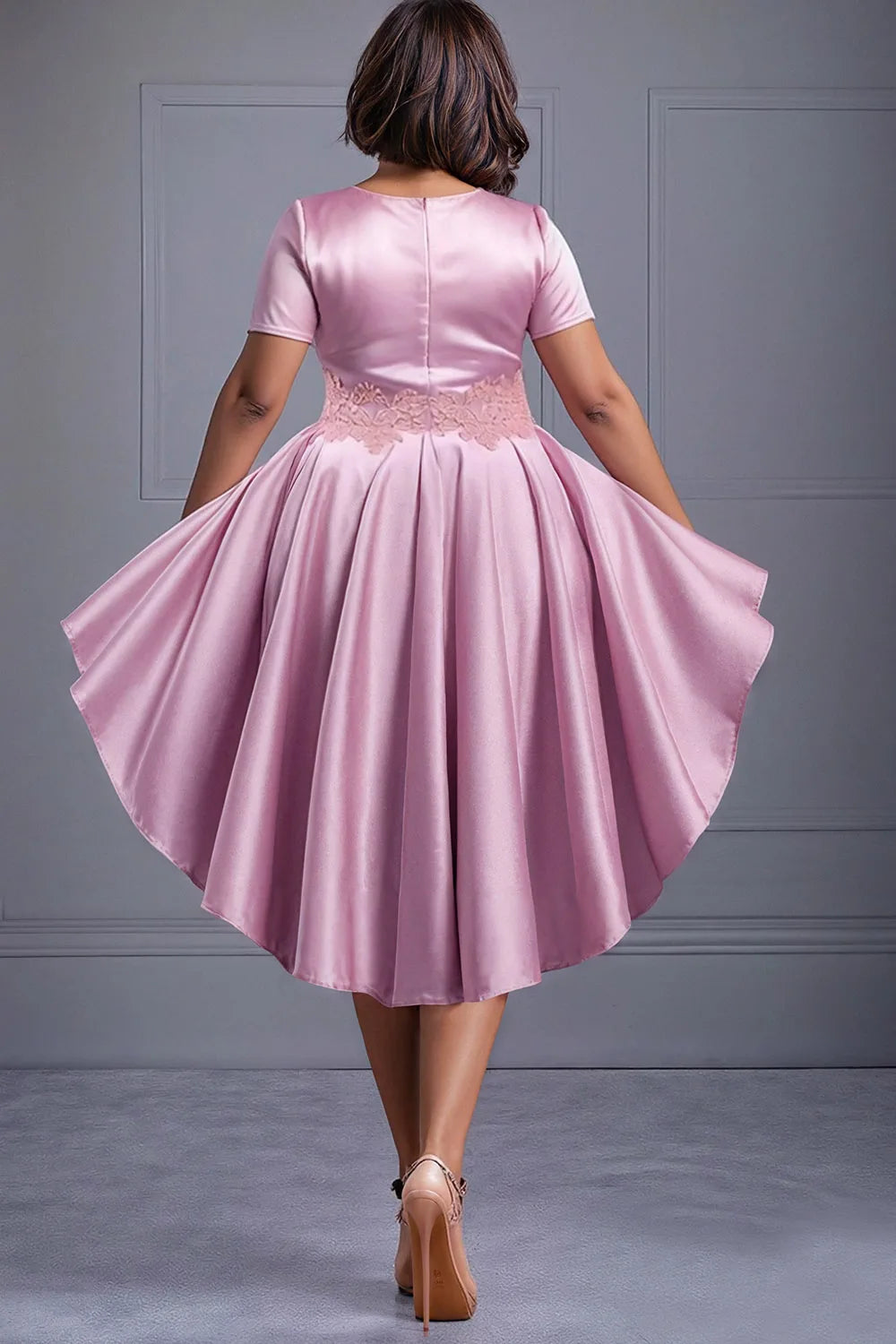Plus Size Mother Of The Bride Pink Round Neck Short Sleeve With Skirt Overlay Elegant Bodycon Midi Dresses