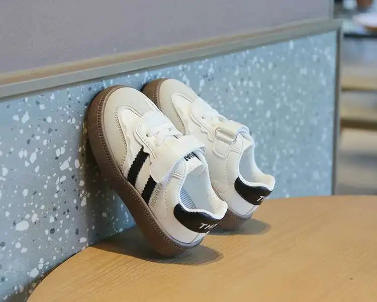 Spring Autumn Kids Sport Training Shoes Children Moral Training Fashion Sneakers Boys Girls Soft Soled Casual Shoes Skate Shoes