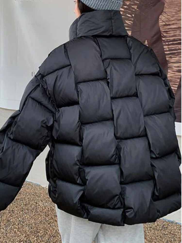Winter Jacket for Women Three-dimensional Plaid Woven Fashion Coat Solid High Street Warm and Thick 2023 Winter New Down Jacket