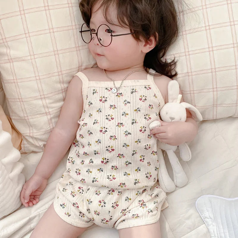2024 Summer New Baby Sleeveless Tops And Tight Waist Shorts 2 Pieces Suit Girls Square Collar Clothing Set Kids Cotton Clothes