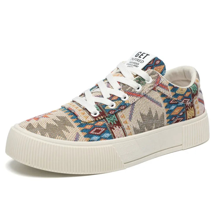 Sneakers Men 2025 New Spring and Autumn Ethnic Men's Shoe Low Top Retro Jacquard Flat Bottomed Board Shoes Oversized Mens Shoes