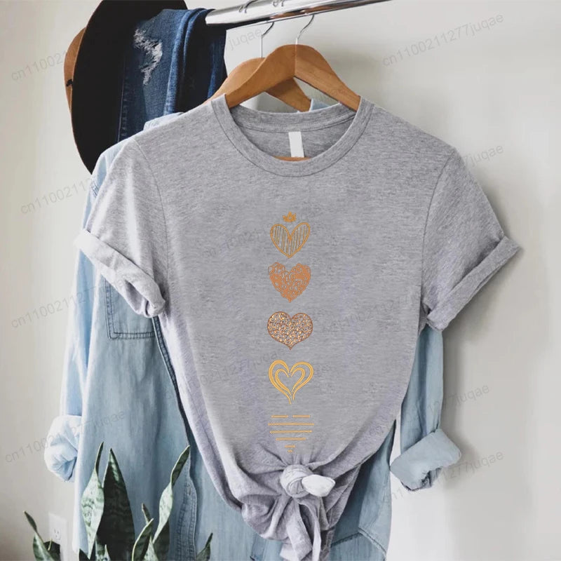 Leopard Heart Print Tshirt Women Fashion T Shirt Casual Summer Tee Leopard Heart Shirts Hip Hop Streetwear Short Sleeve Shirt