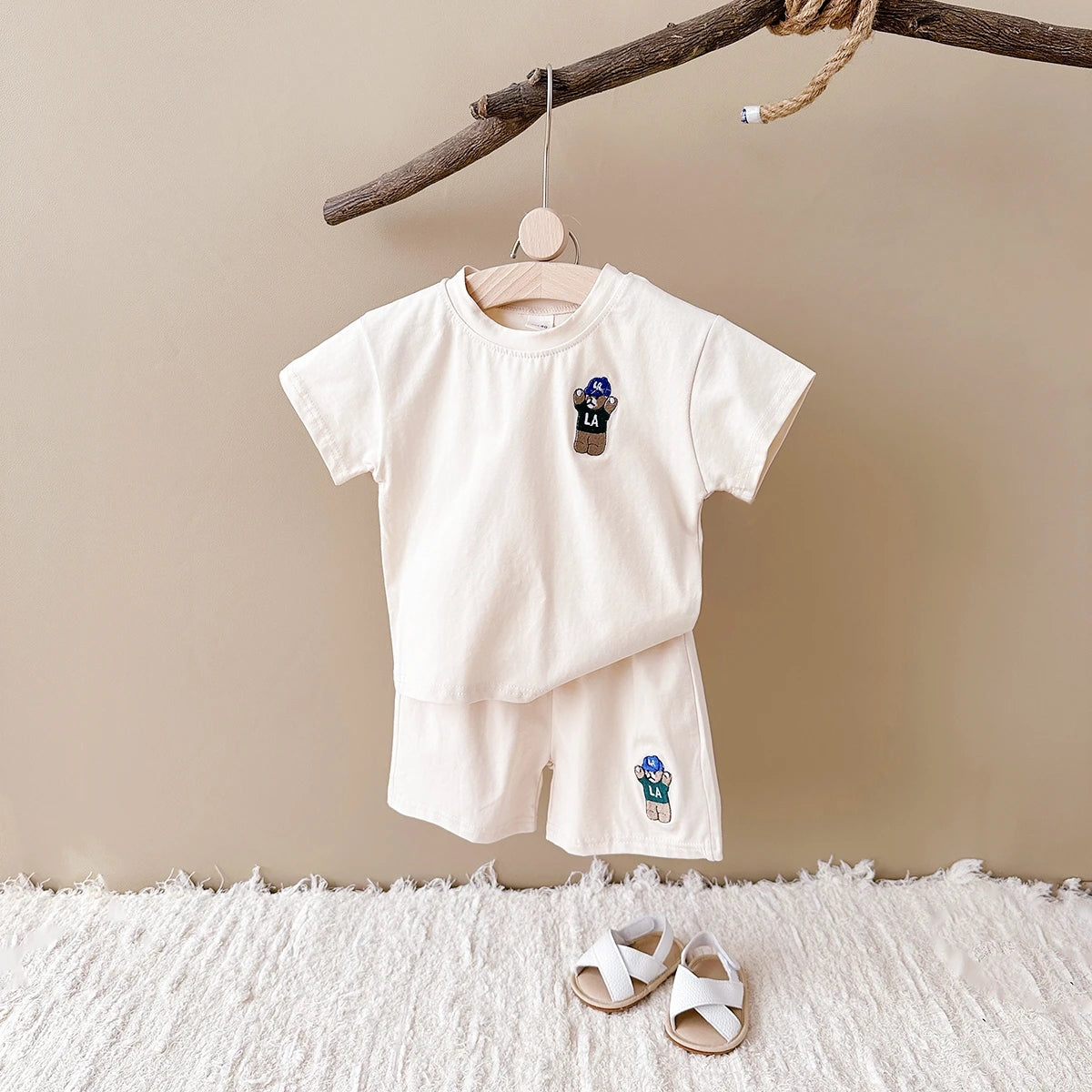 INS Summer Baby Boys Clothes Baby Girls Suit Bear Embroidery Thin Sports T-shirt Baby Cotton Infant Outfit Set Children Clothing