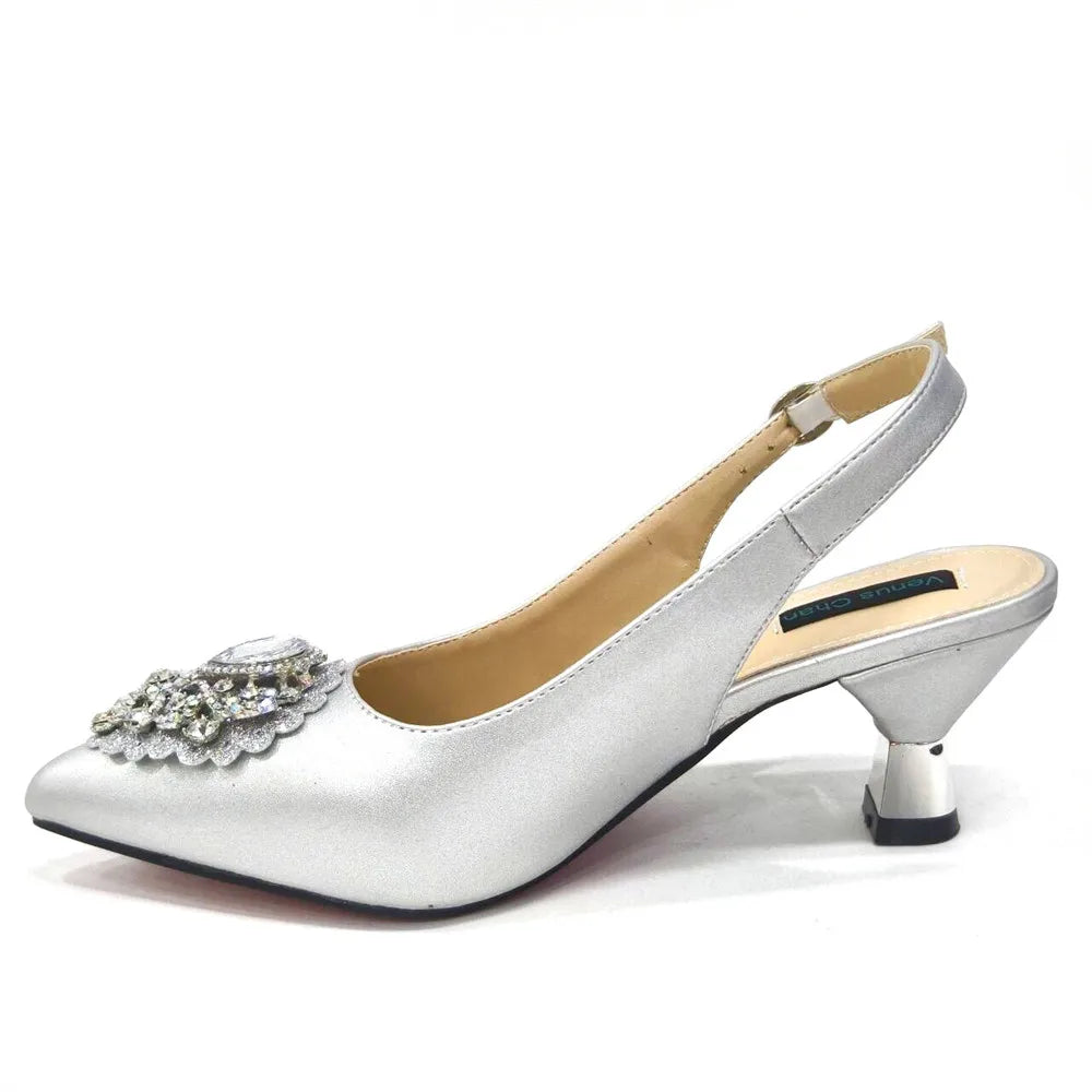 Italian 2024 Fashion Design Diamond Chain Full Diamond Bag And Pointed High Heels Noble And Generous Decoration Full Diamond