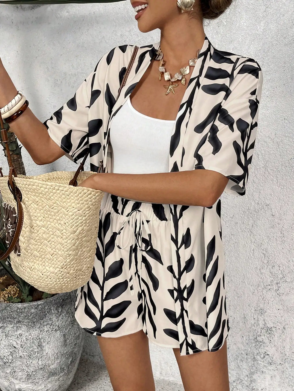 Woman Lady Set Casual Geometric Blouse Holiday Loose Shorts Short Sets Woman 2 Piece Set Outfit Summer Women's suit Good Selling
