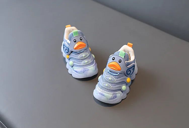 Baby Shoes with Lights on Women New Breathable Mesh Soft Soled Baby Walking Shoes Children Sports Luminescent Shoes Boy Newborn