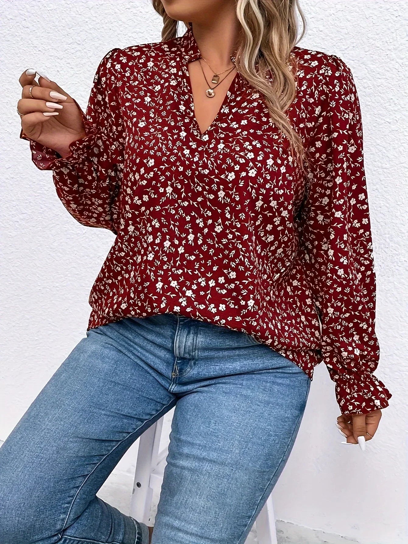 Plus Size 1XL-5XL Women’s Fashion V-neck Printed Shirt Blouse Women Spring Summer Casual Long Sleeved Print Top Shirt