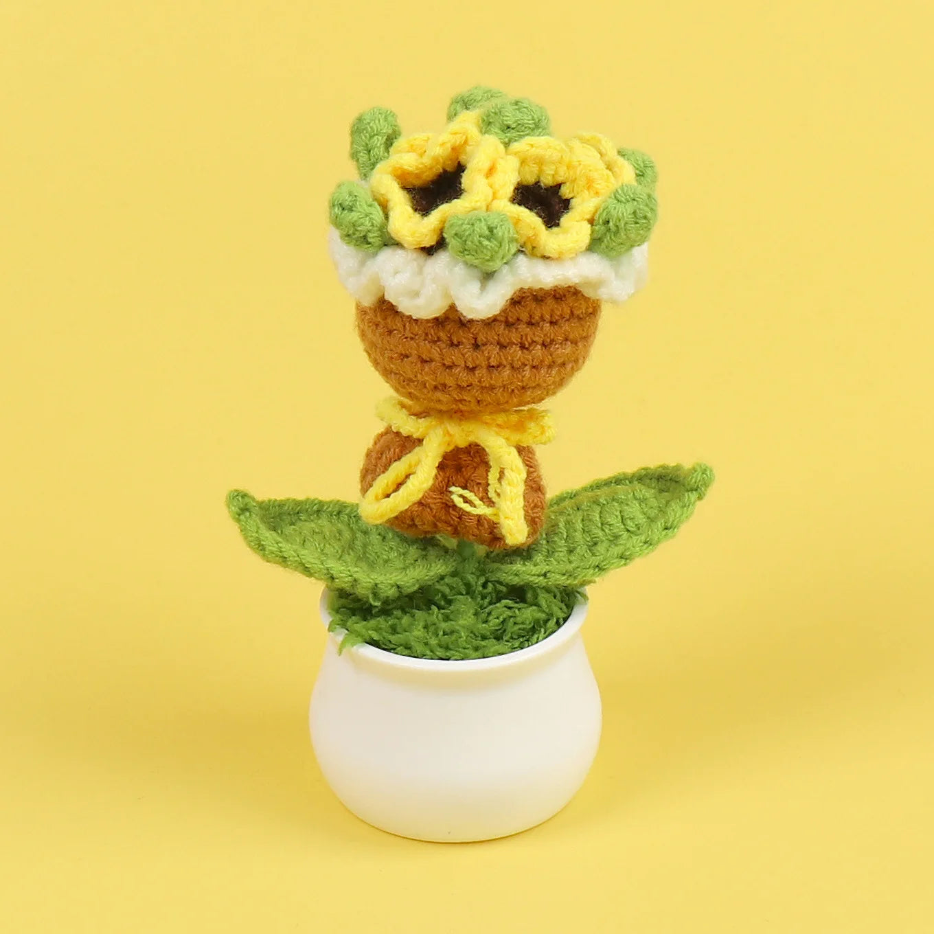 Finished Handmade Crocheted Rose Bridal Bouquet Potted Car Decoration Simulation Wool Flowers Office Decoration Creative