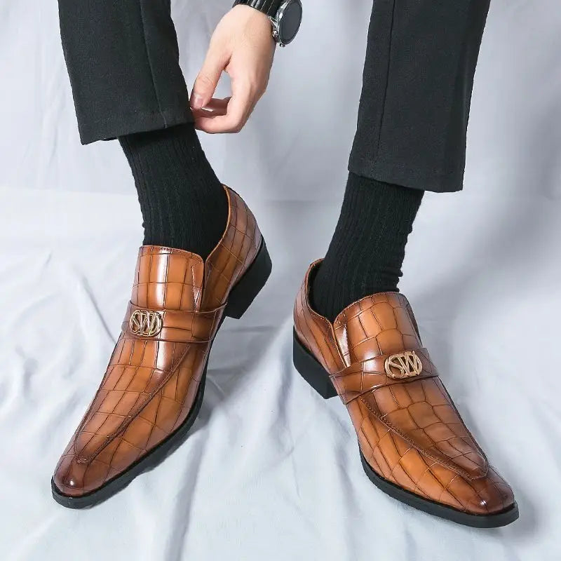 Fashion Italian Plus Size Men Dress Shoes Retro Genuine Leather Crocodile Grain Party Wedding Slippers Shoes Men