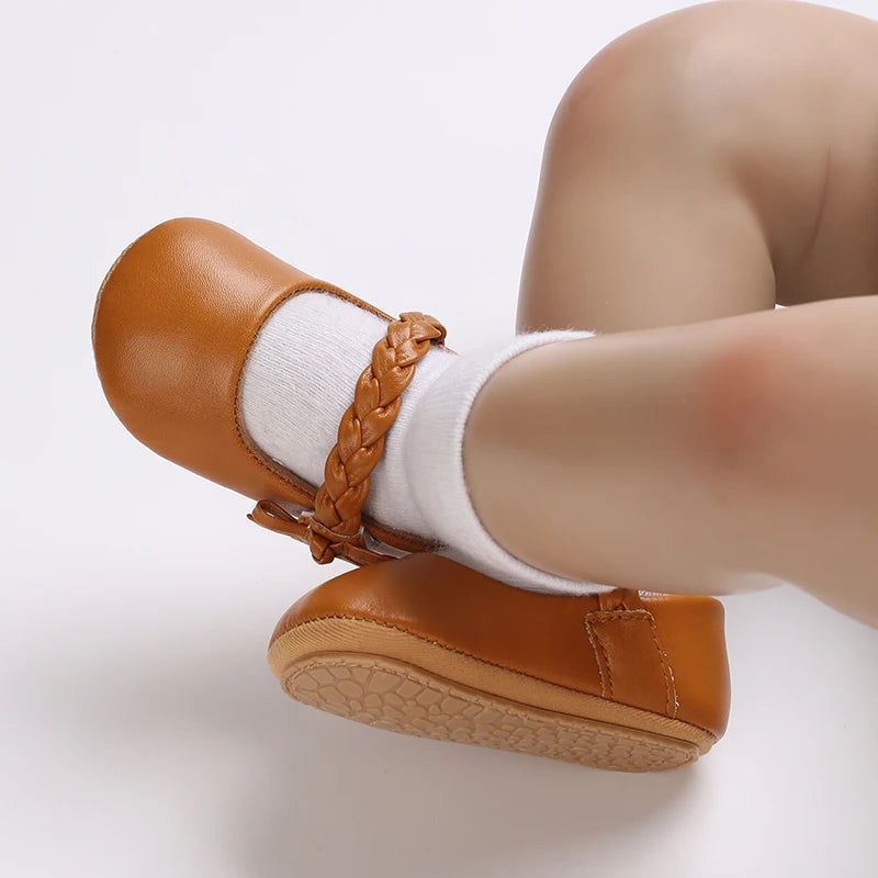 Cute White Lace Baby Girl Princess shoes  Baby Moccasins Moccs Shoes Bow Fringe Rubber Soled Non-slip Footwear Crib Shoes