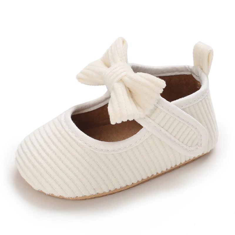 Cute White Lace Baby Girl Princess shoes  Baby Moccasins Moccs Shoes Bow Fringe Rubber Soled Non-slip Footwear Crib Shoes