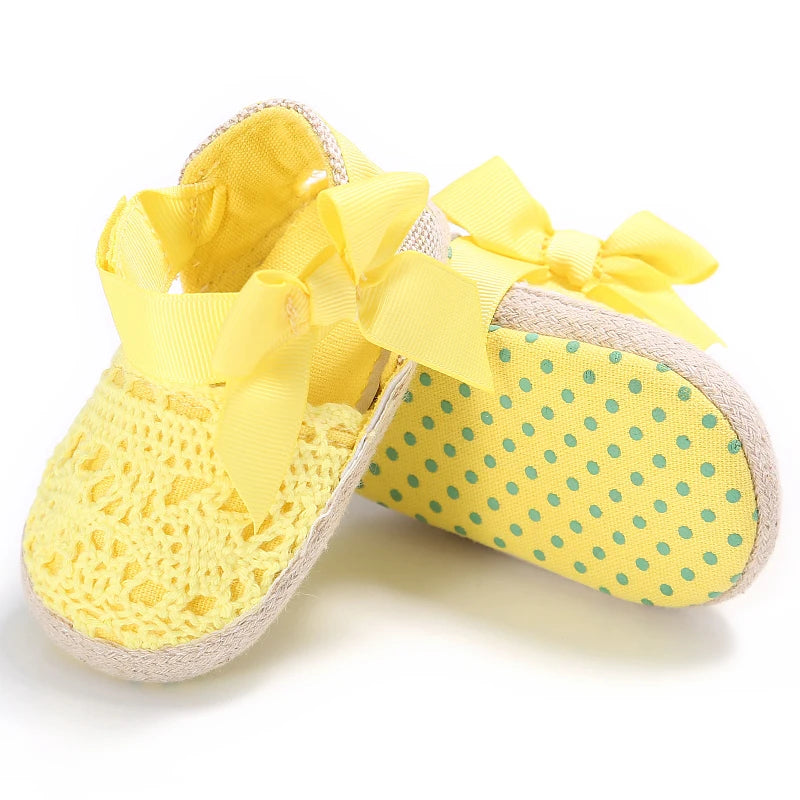 Newborn Toddler Baby Shoes Girl Baby Crib Shoes Princess Flower Bow Baby Cotton Sole First Walker Sneakers 0-18 Months