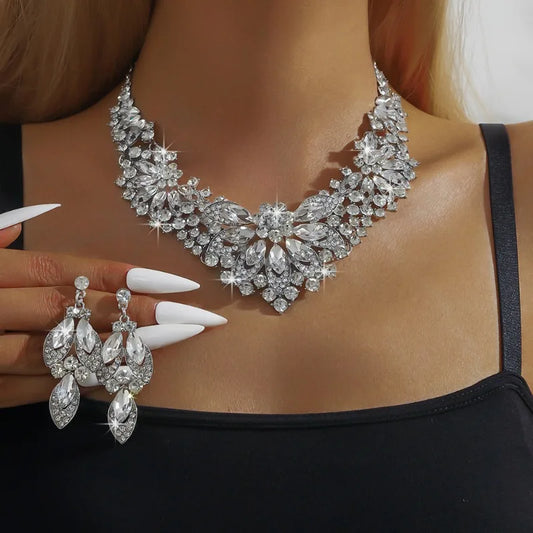 Wedding Bride Necklace Earrings Set Luxurious Simple Flower Rhinestone Clavicle Chain Necklace Eardrop Party Banquet Accessories