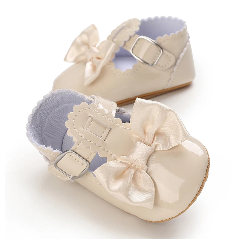 Cute White Lace Baby Girl Princess shoes  Baby Moccasins Moccs Shoes Bow Fringe Rubber Soled Non-slip Footwear Crib Shoes