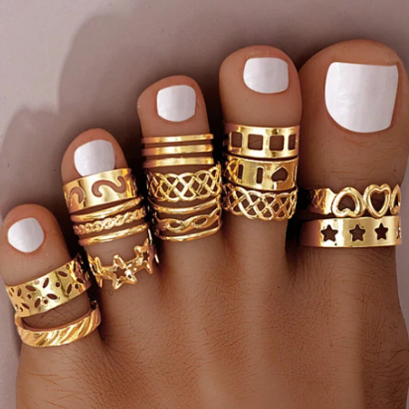 13 Pcs Fashion Hollow Heart Toe Rings Set for Women Adjustable Simple Minimal Open Toe Ring Set Summer Beach Foot Jewelry Gifts