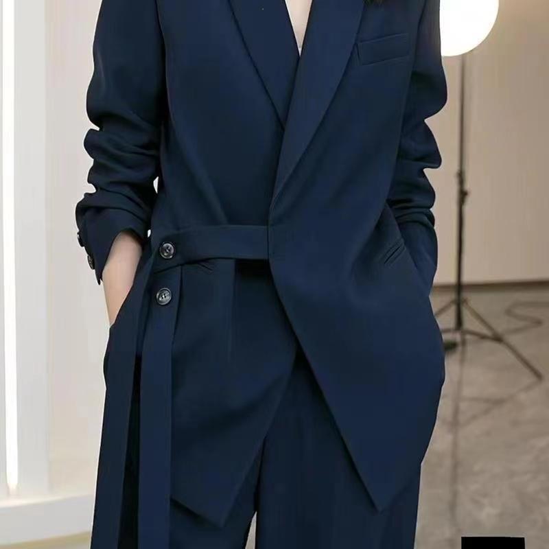 Women's  casual suit