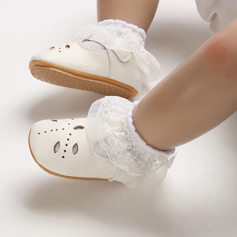 Cute White Lace Baby Girl Princess shoes  Baby Moccasins Moccs Shoes Bow Fringe Rubber Soled Non-slip Footwear Crib Shoes