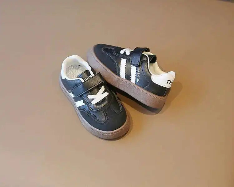 Spring Autumn Kids Sport Training Shoes Children Moral Training Fashion Sneakers Boys Girls Soft Soled Casual Shoes Skate Shoes