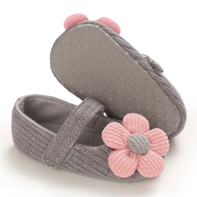Newborn Toddler Baby Shoes Girl Baby Crib Shoes Princess Flower Bow Baby Cotton Sole First Walker Sneakers 0-18 Months
