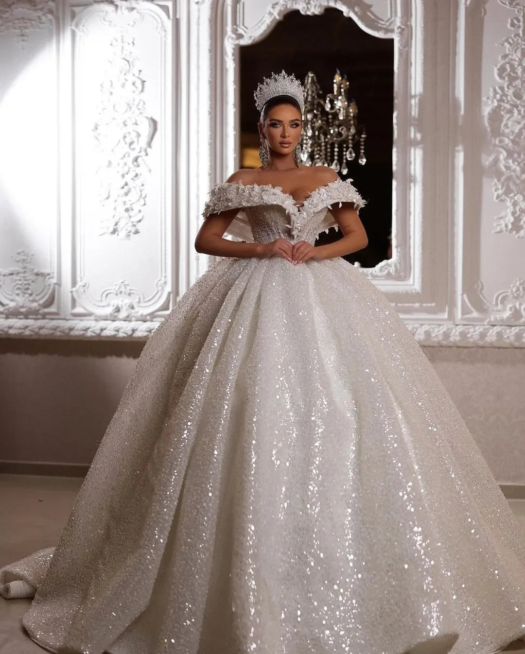 Factory Custom Sparkly Ball Gown Wedding Dresses V Neck Off Shoulder Sleeveless Sequins Appliques Ruffles Bridal Gowns