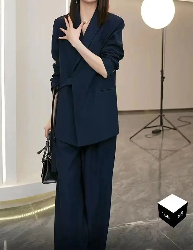 Women's  casual suit