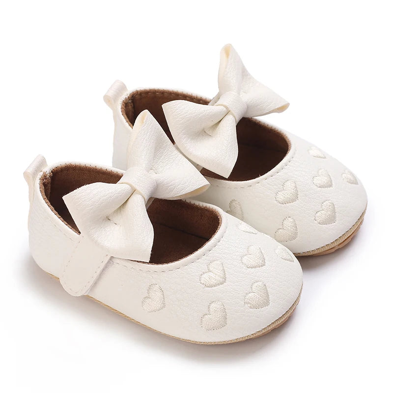 Cute White Lace Baby Girl Princess shoes  Baby Moccasins Moccs Shoes Bow Fringe Rubber Soled Non-slip Footwear Crib Shoes