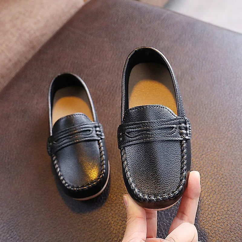 2025 Boys' Slip-On Oxford Loafers Spring Autumn Soft PU Leather Toddler Shoes Black White School Uniform Shoes for Kids