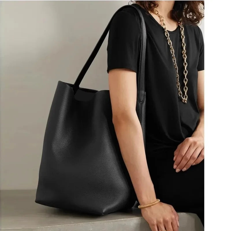 2025 New Leather Large Capacity Bucket Bag, Lychee Pattern, Cowhide, Commuting Tote Bag, Shoulder Bag, Hand-held Women's Bag