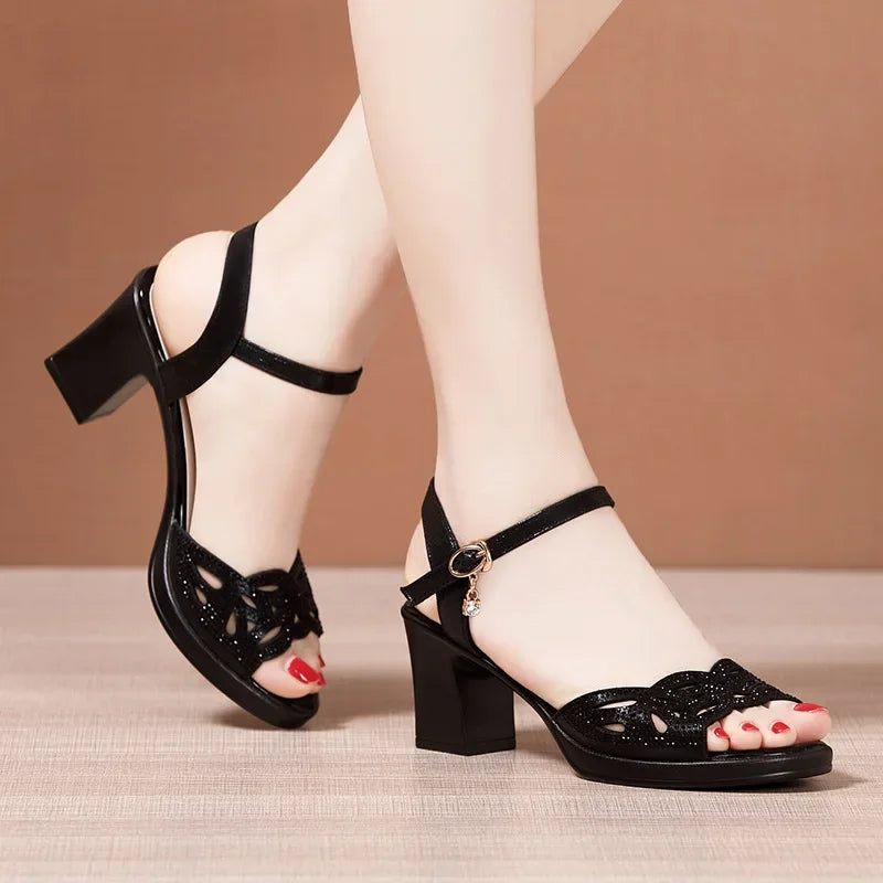Small Size 32-43 Elegant Rhinestone Black Office Work Mom Shoes Women's Platform Sandals 2025 Summer Med Block Heels Sandals