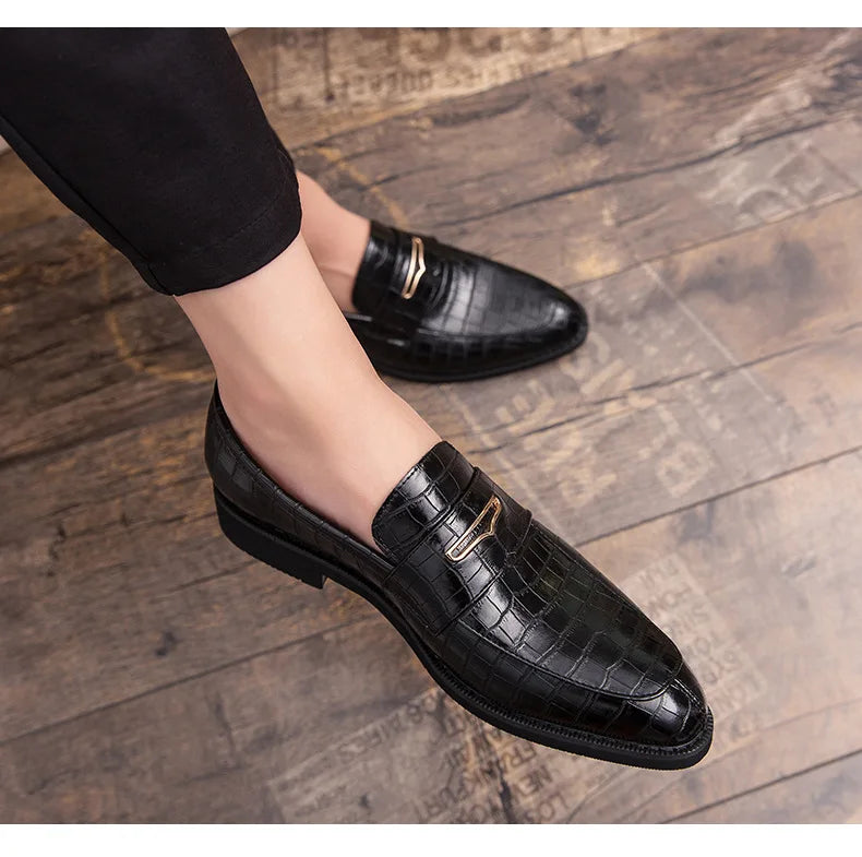 2025 New Red Dress Shoes Wedding Shoes shoes men leather original Italian Classic Blue loafer Men Formal Flats Homme Zapatos