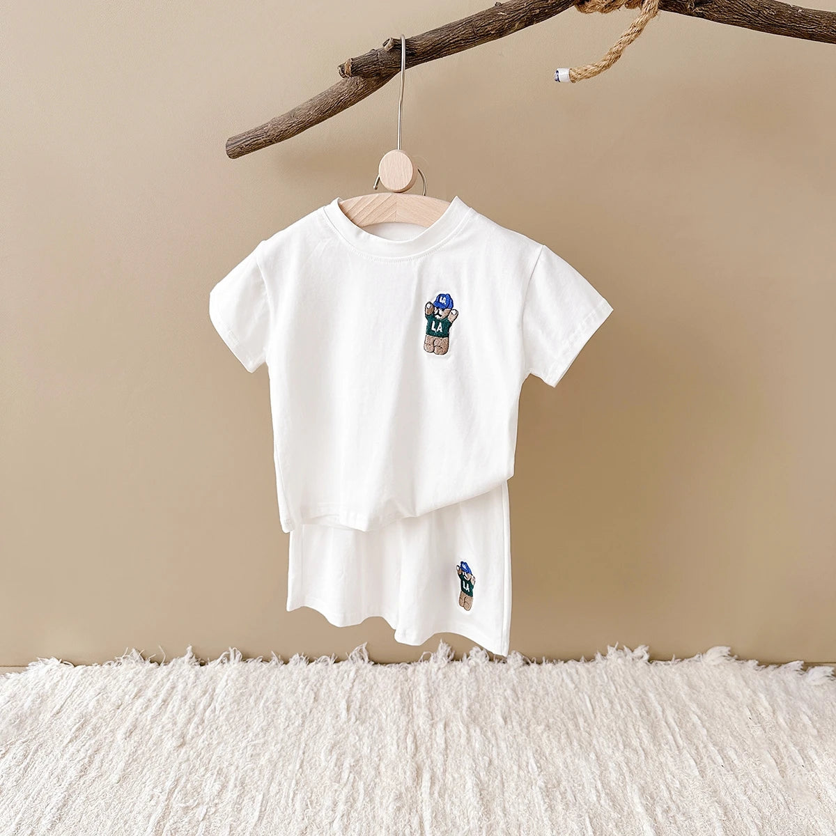 INS Summer Baby Boys Clothes Baby Girls Suit Bear Embroidery Thin Sports T-shirt Baby Cotton Infant Outfit Set Children Clothing